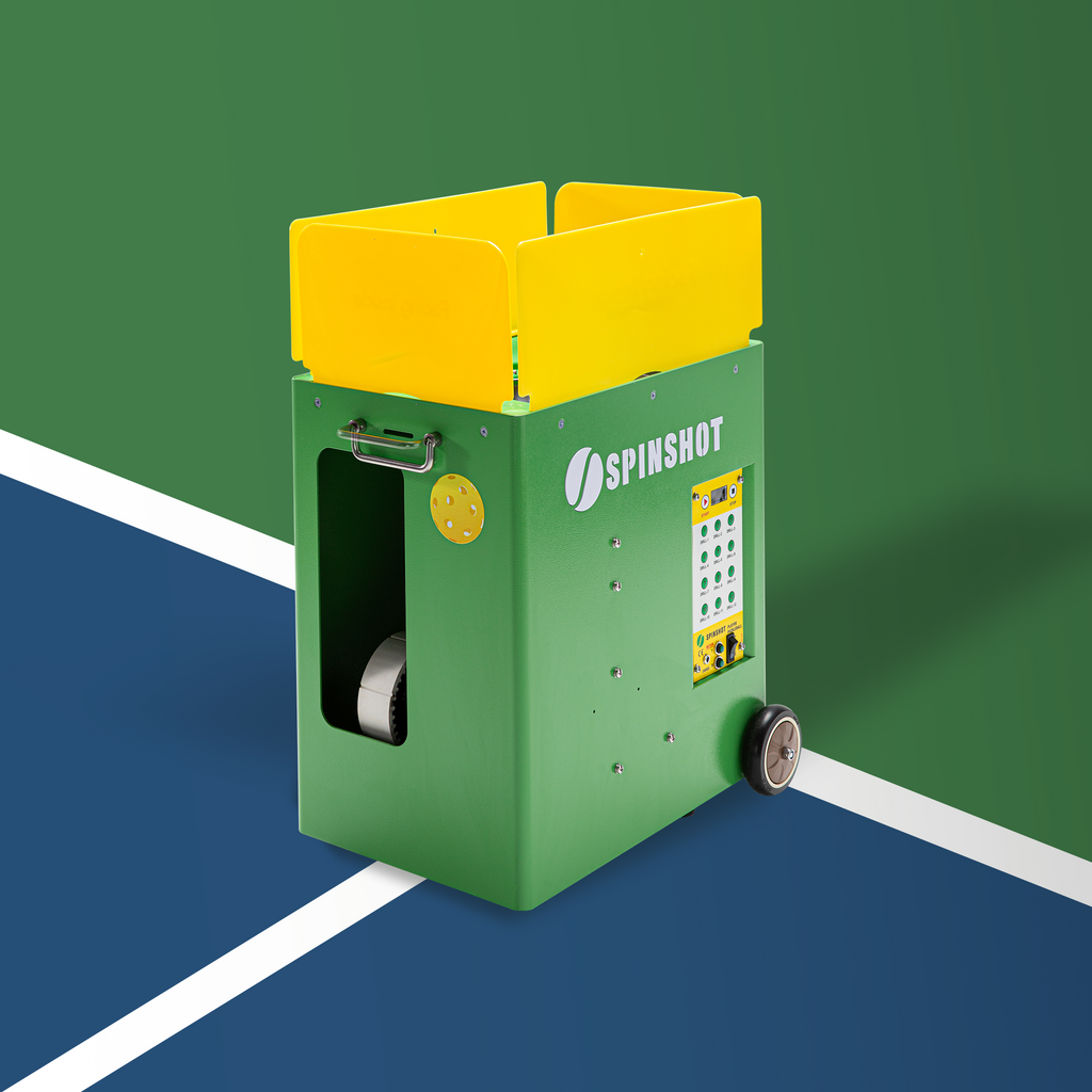 เครื่องยิงลูก Pickleball Spinshot Player พร้อมถังใส่ลูกและล้อลาก